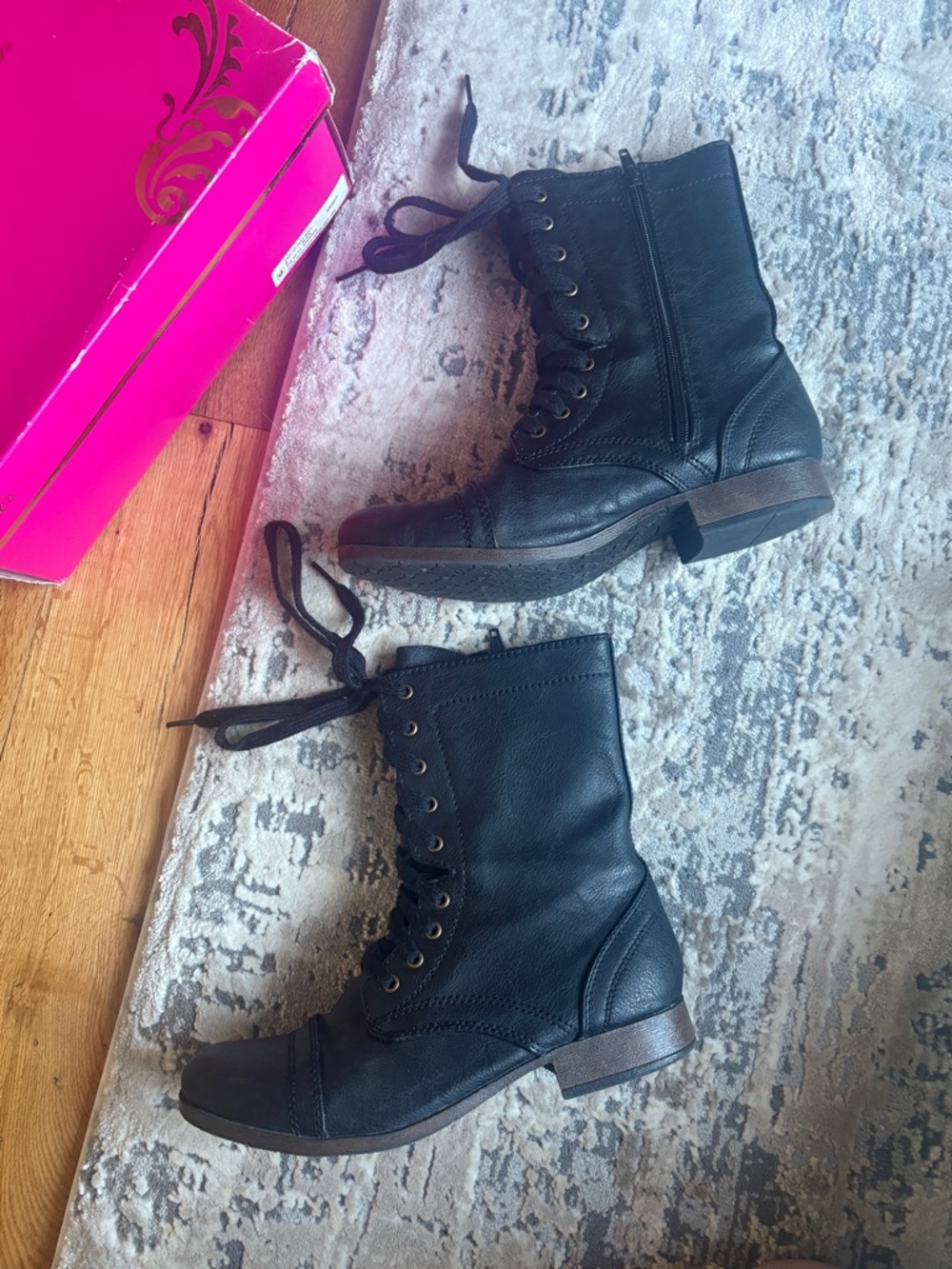 Candie’s Lace up Black Boots US SZ 8 - Picture 6 of 10